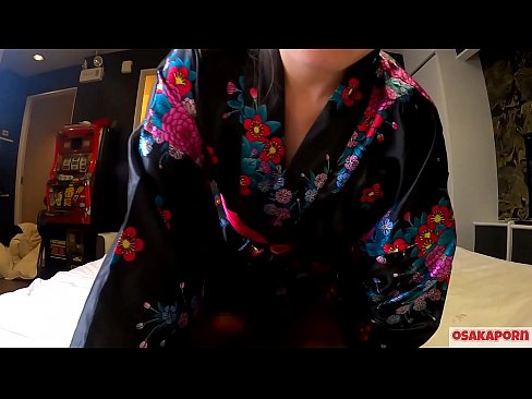 ❤️ Jauna cosplay meitene mīl seksu līdz orgasmam ar skvirtu zirdziņā un blowjob. Āzijas meitene ar matainu kundzi un skaistām krūtīm tradicionālā japāņu tērpā amatieru video, kurā redzama masturbācija ar seksa rotaļlietām. Sakura 3 OSAKAPORN. Kaltais sekss pie mums ❌❤